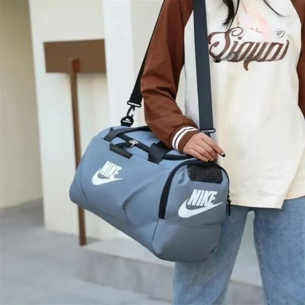 Nike Shoulders Bag