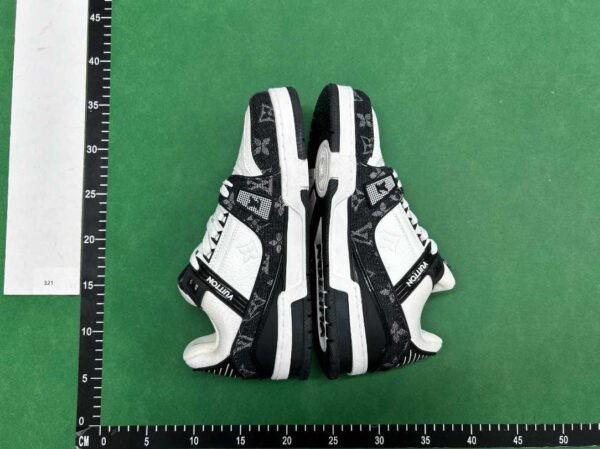 LV TRAINER SHOES