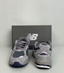 New Balance 2002R