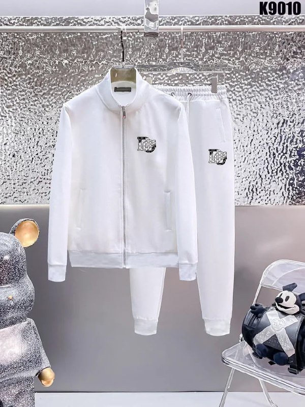 dg jacket