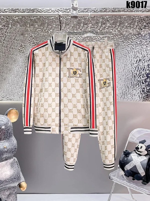 dg jacket