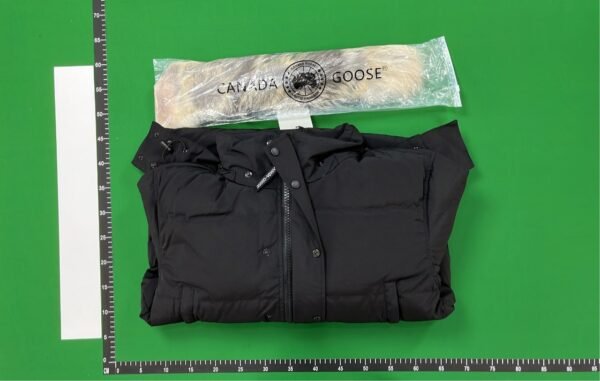 Canada Goose Men’s Parka Winter Coat with Fur Hood