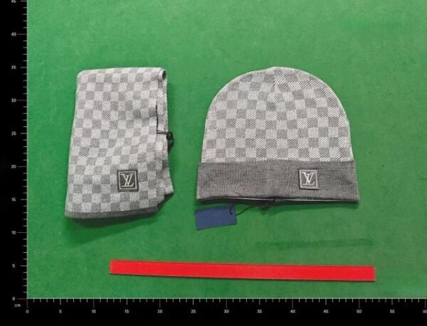 Louis Vuitton Monogram Beanie [20 styles]