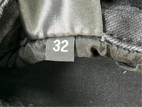 AMIRI B22 Jeans [37 styles]