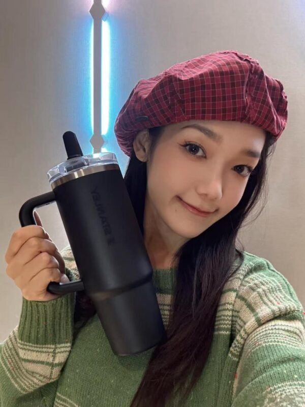 Stanley Quencher H2.0 FlowState Tumbler [15 styles]