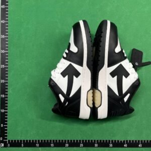 OFF-WHITE c/o Virgil Abloh B22 Sneakers [24 styles]
