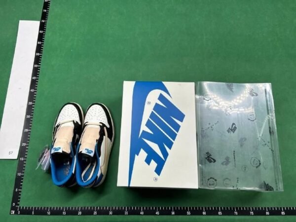 Nike Air Jordan 1 x Travis Scott Sneakers [33 styles]