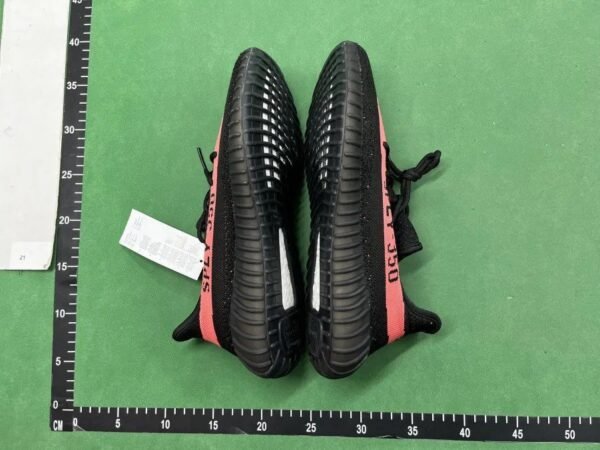 Adidas Yeezy Boost 350 Sneakers [27 styles]