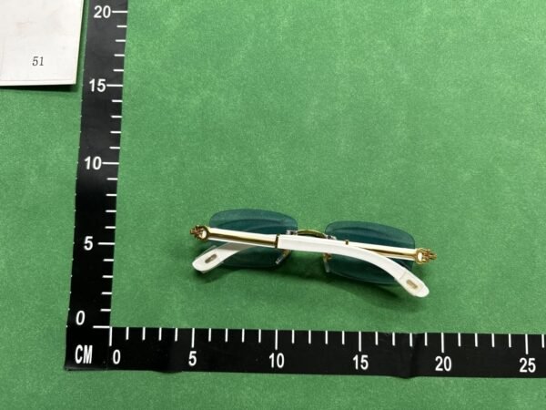 Cartier Round Frame Eyeglasses [21 styles]
