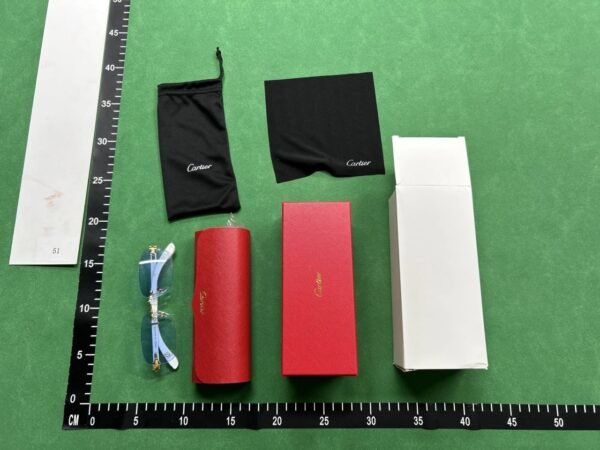 Cartier Round Frame Eyeglasses [21 styles]