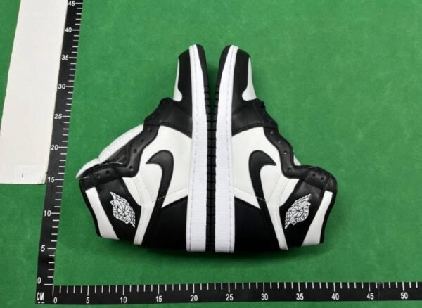 Nike Air Jordan 1 High OG Sneakers [18 styles]
