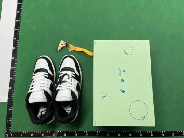 Off-White c/o Virgil Abloh Sneakers [20 styles]