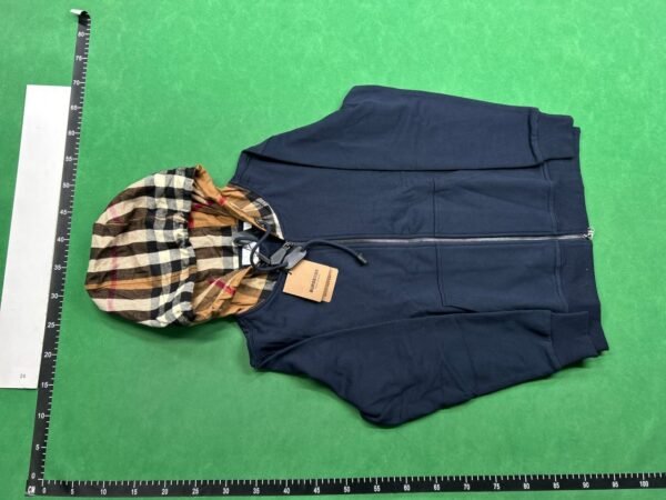 Burberry Hoodie [1 style]
