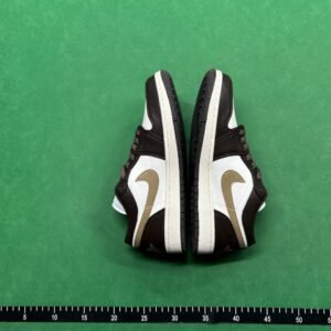 Nike Air Jordan 1 Low Sneakers [40 styles]