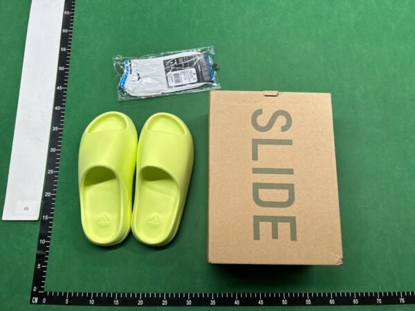 Adidas Yeezy Slide Sandals [40 styles]