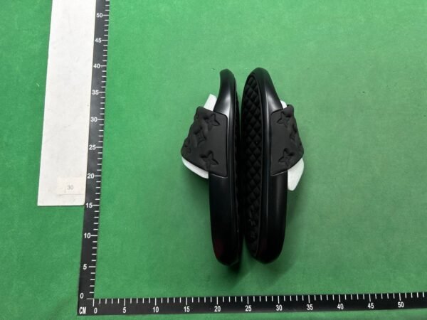 Louis Vuitton Slide Sandals [40 styles]