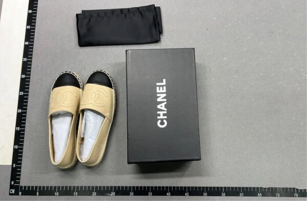 Chanel CC Logo Espadrilles [5 styles]