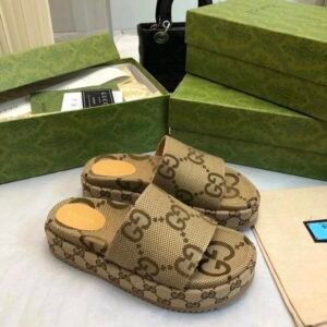 Gucci GG Supreme Slippers [37 styles]