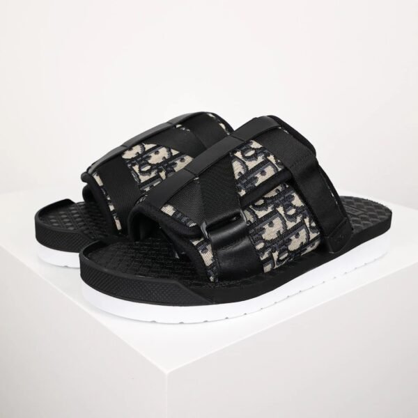 Dior Oblique Slide Sandals [3 styles]