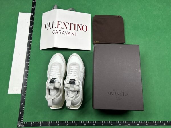 Valentino Garavani VLOGO Sneakers [9 styles]