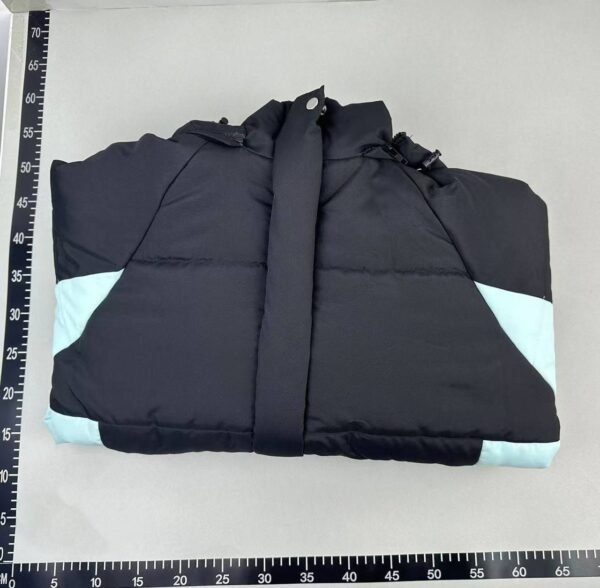 Syna World Puffer Jacket [3 styles]