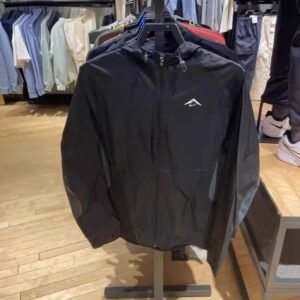 Nike Trail Jacket [40 styles]
